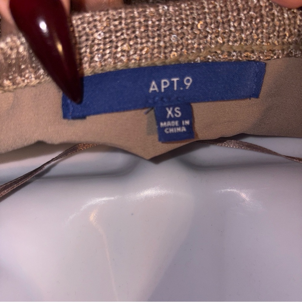 Apt 9 Sweater Gold Taupe XS Sparkly Thru out✨Long Sleeve Tunic Top Holiday Nice - Picture 8 of 13